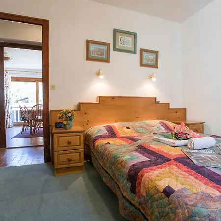 Apartment Sainte-foy-l'argentiere Sleeps 6