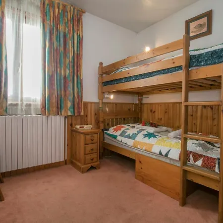 Sainte-foy-l'argentiere Sleeps 6 * Chamonix