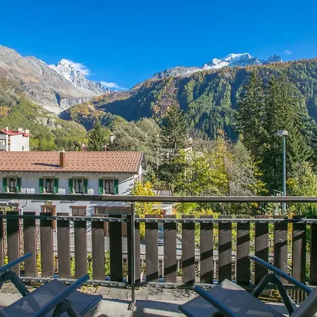 Sainte-foy-l'argentiere Sleeps 6 아파트 *